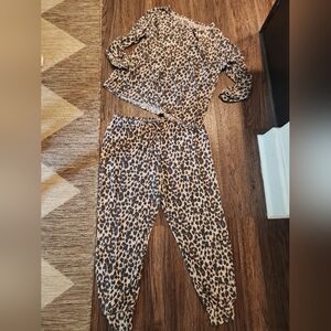 Victoria Secret Leopard Print Lounge Set